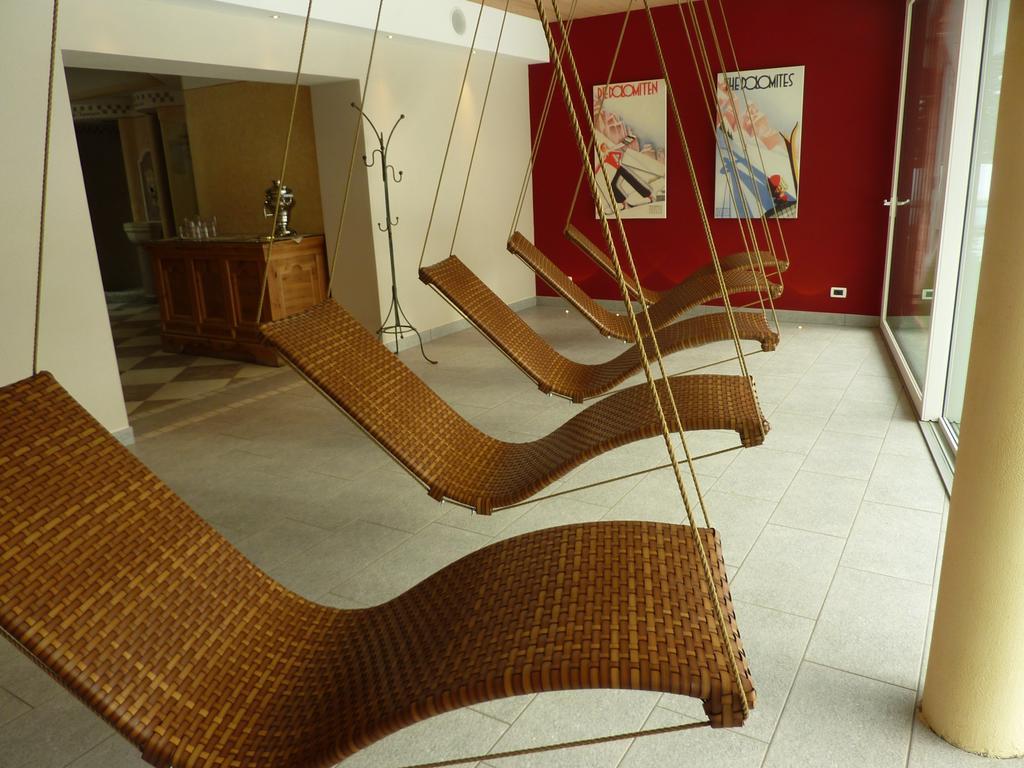 Nature Wellness Hotel Renato Vigo di Fassa Exterior photo