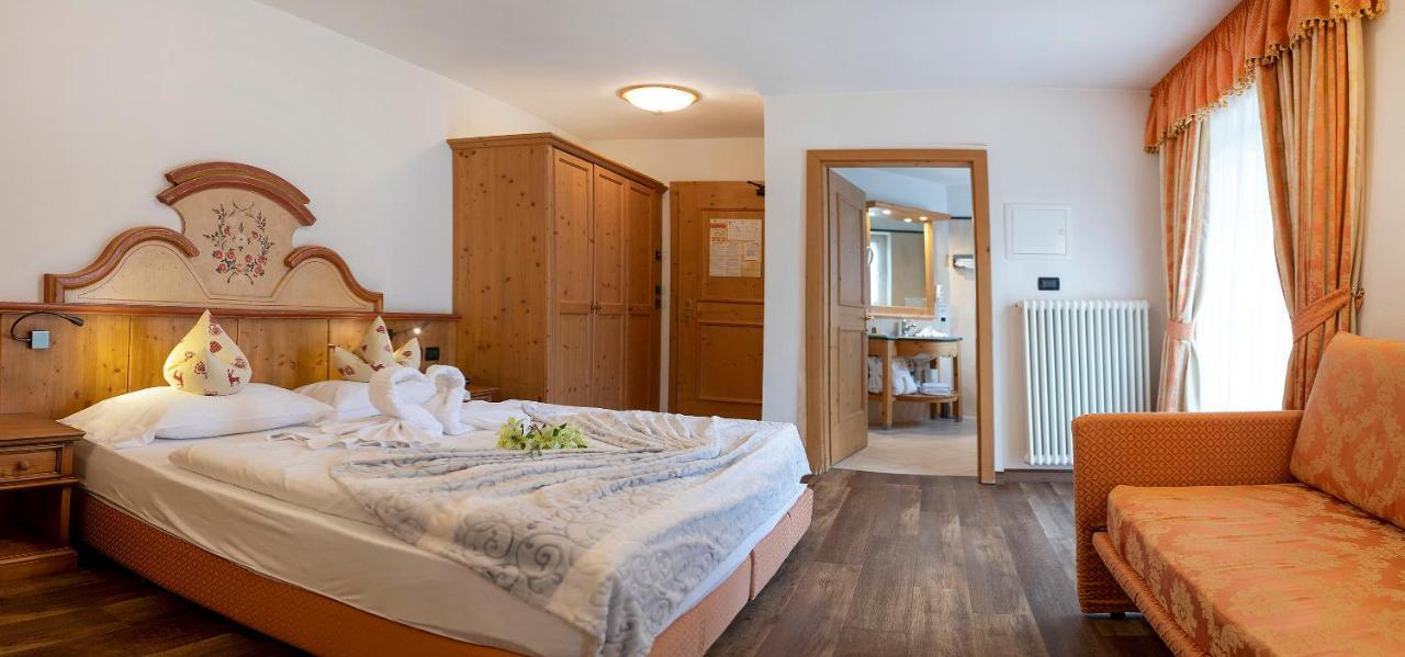 Nature Wellness Hotel Renato Vigo di Fassa Exterior photo